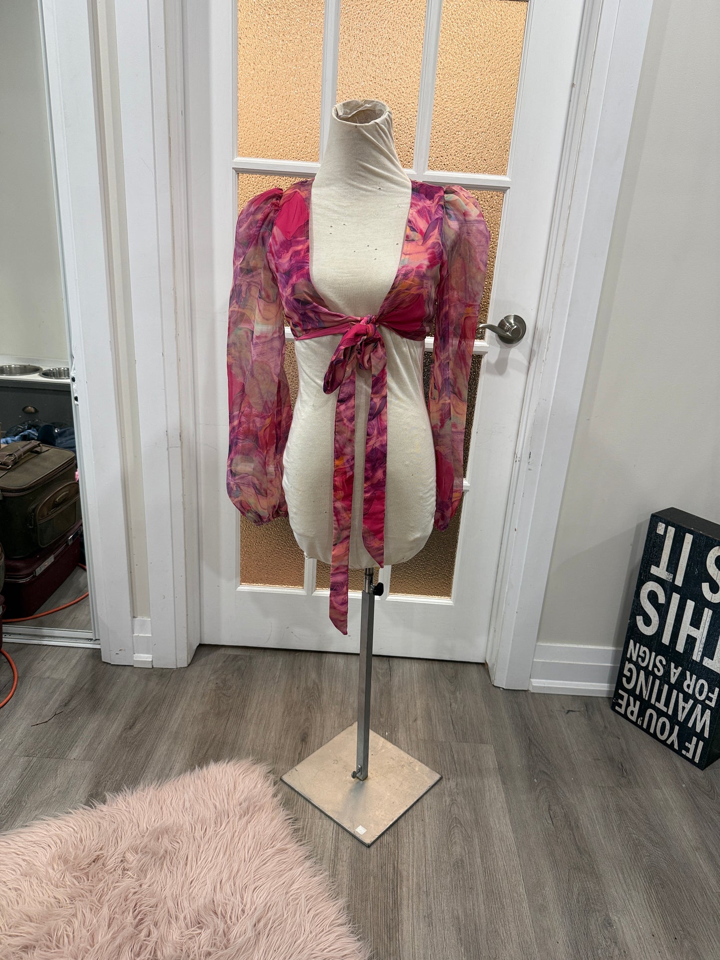 Pink Sheer Tie-Front Crop Top – Long Sleeve Blouse