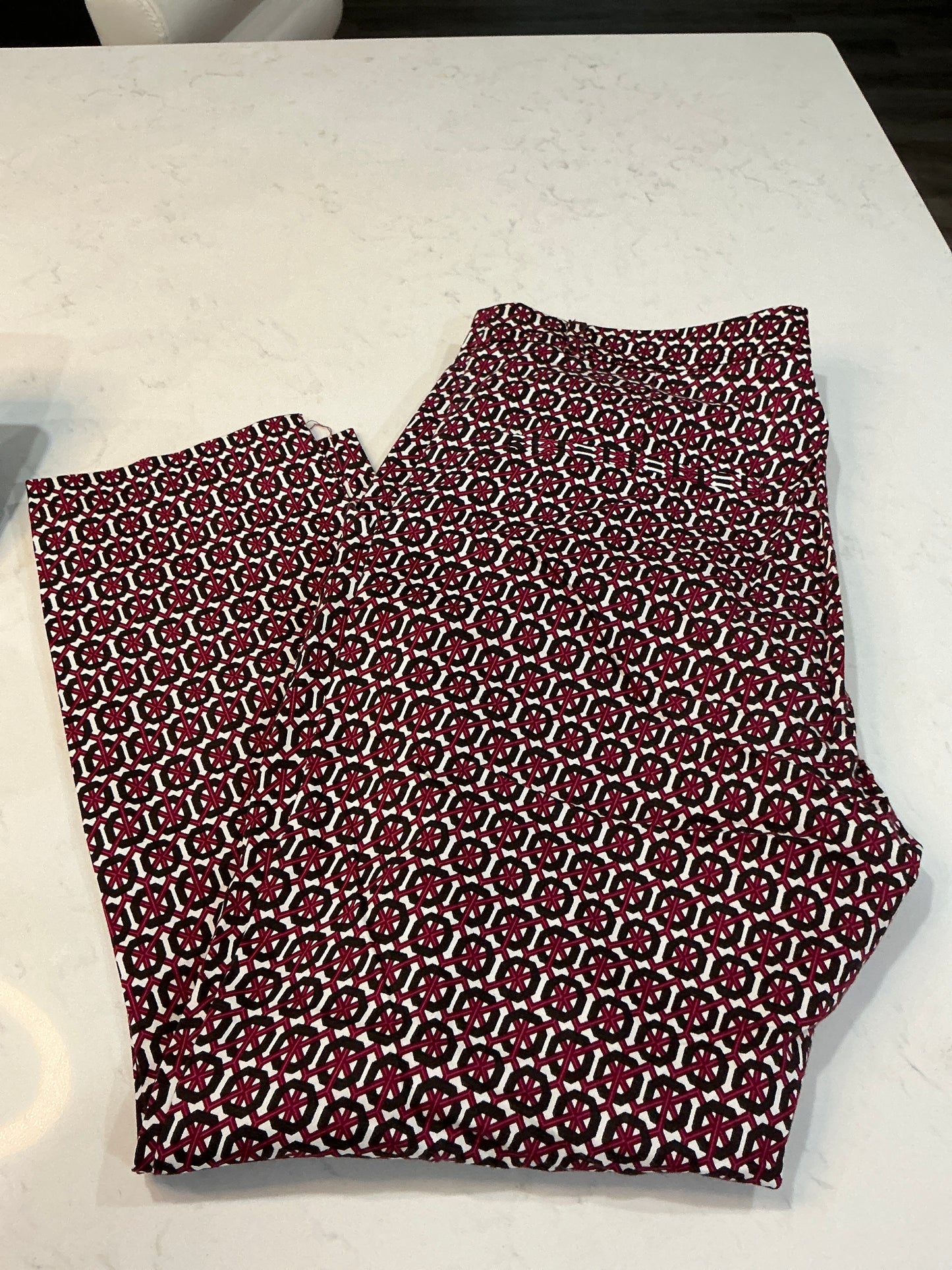 H&M Women’s Geometric Print Pants – Size 14 (EUR 44, US 14)