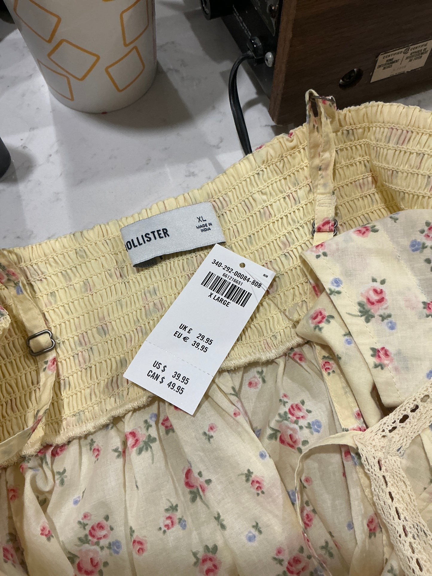 Hollister Yellow Floral Smocked Dress (NWT) – Women’s XL